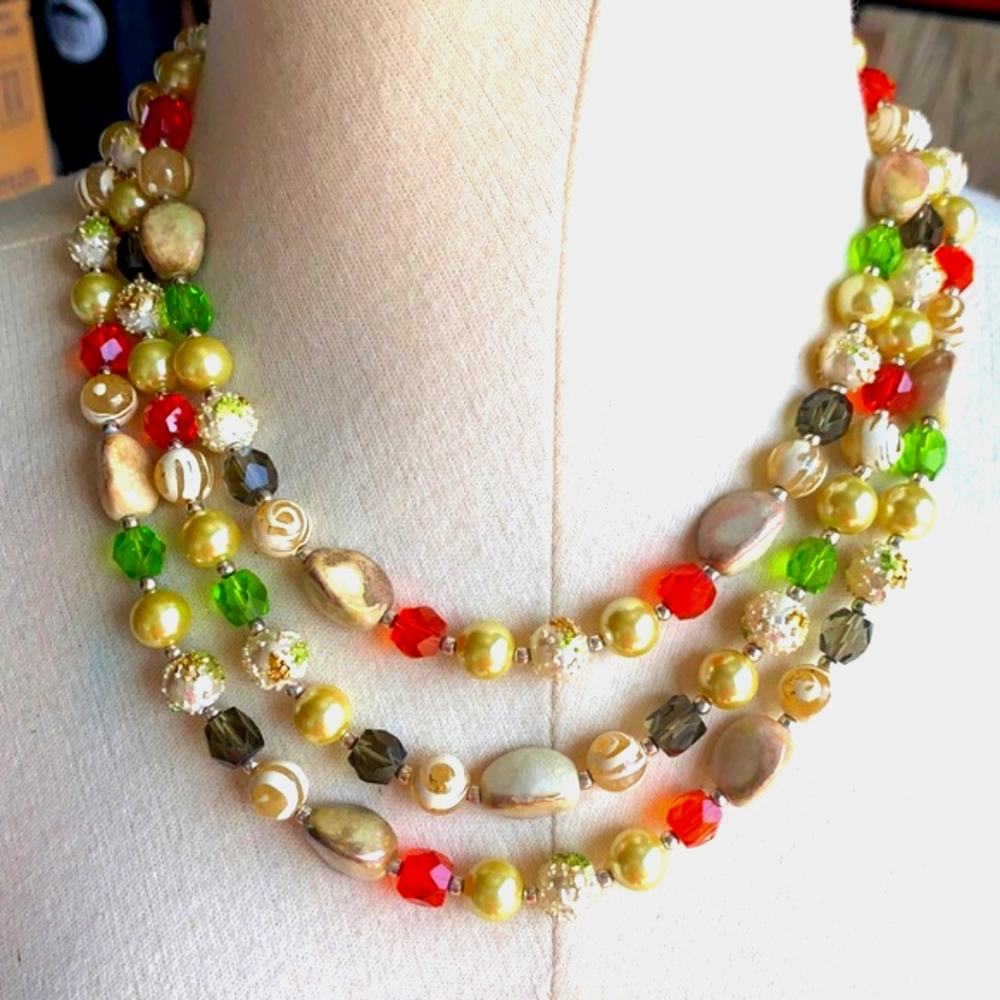 Vintage Beaded Necklace